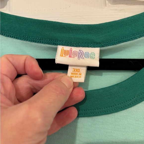 NWOT LuLaRoe Liv - Picture 2 of 2